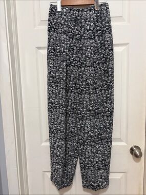 Todd & Company Highwaisted Black & White Face Print Wide Leg Pants